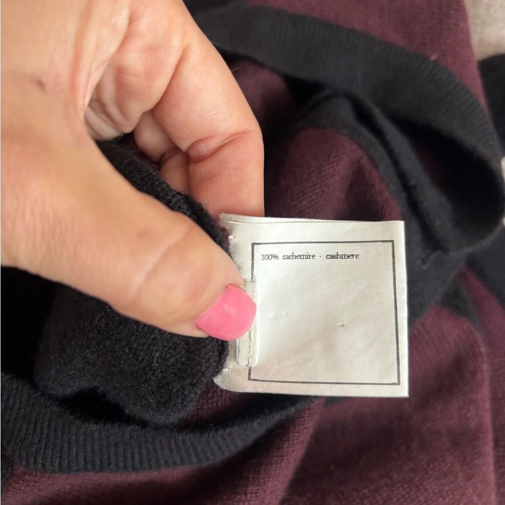 Authentic CHANEL Iconic 1995 winter runway cashmere plum buttoned cardigan